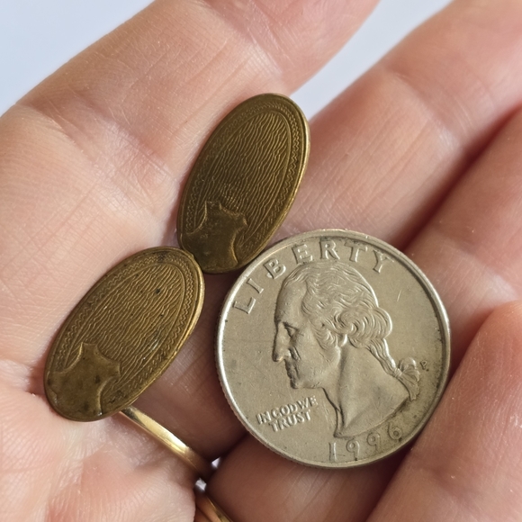 Vintage cuff links gold tone oval shield engraved edwardian art deco style - Picture 8 of 8